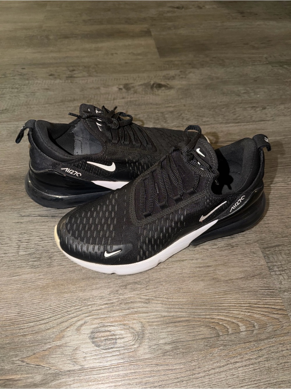 Nike airmax 250 black sneakers size 8